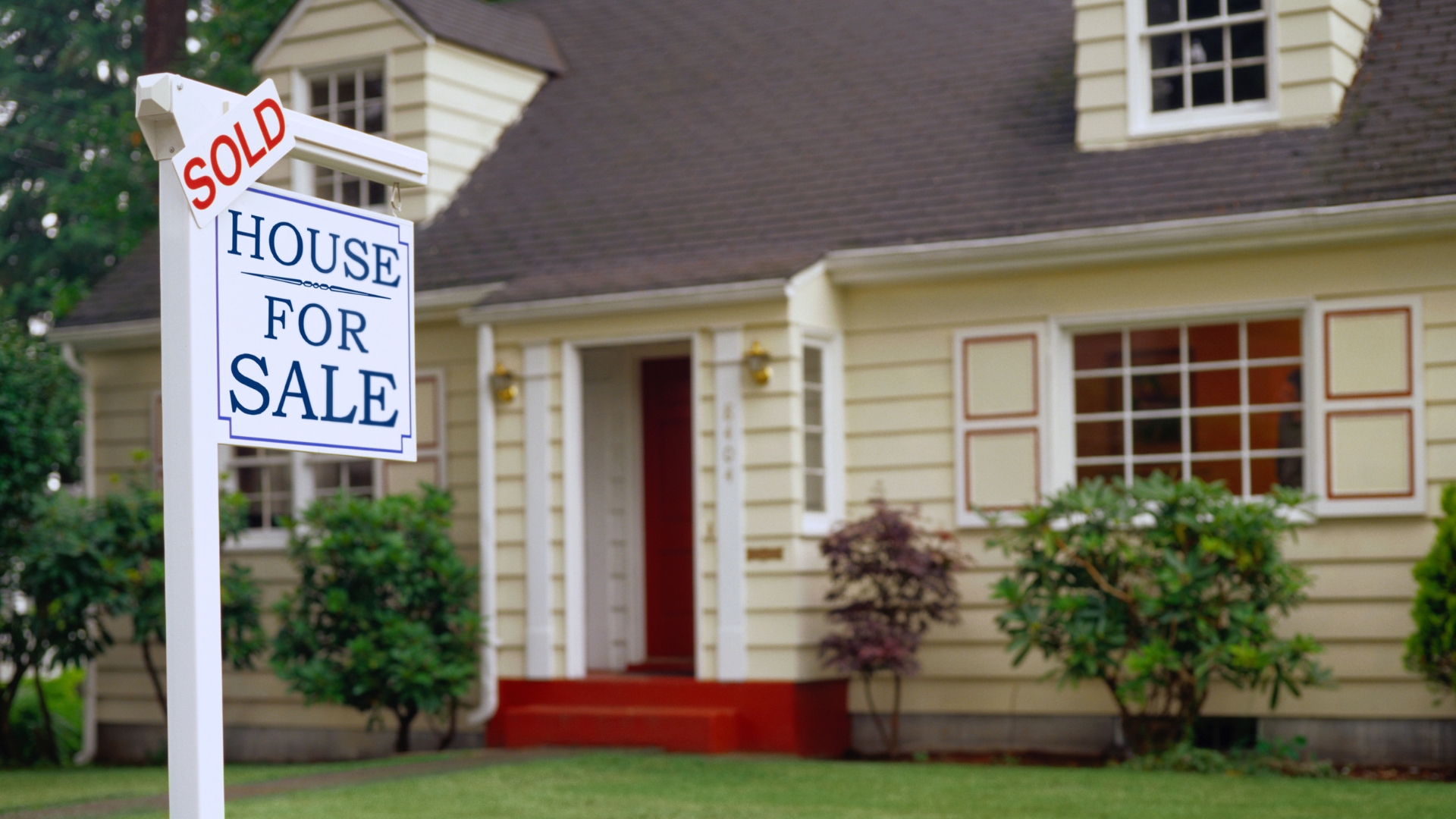 Mastering Real Estate Closings: An Essential Guide